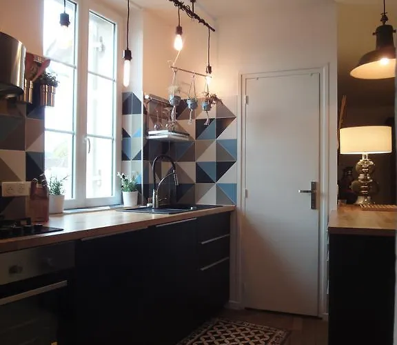 D Artiste De La Du 15 - Restaurant La Maison - Piscine Chauffee * Les Eyzies