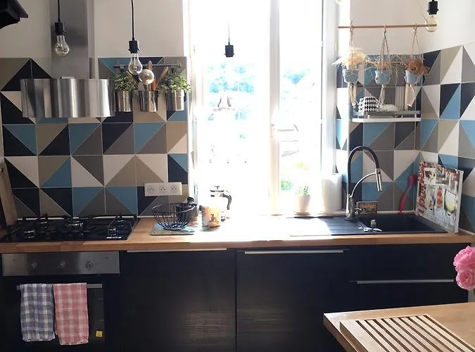 D Artiste De La Du 15 - Restaurant La Maison - Piscine Chauffee * Les Eyzies